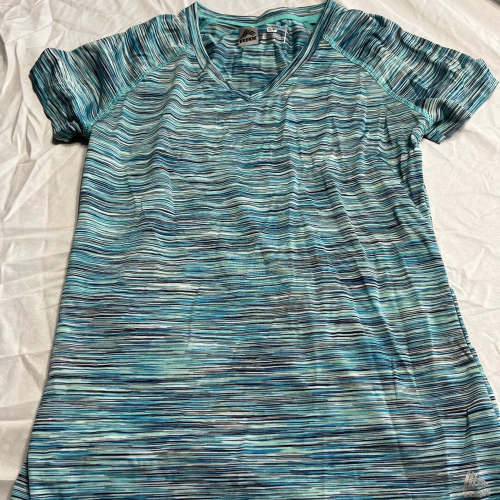 Athletic Short Sleeve Top
